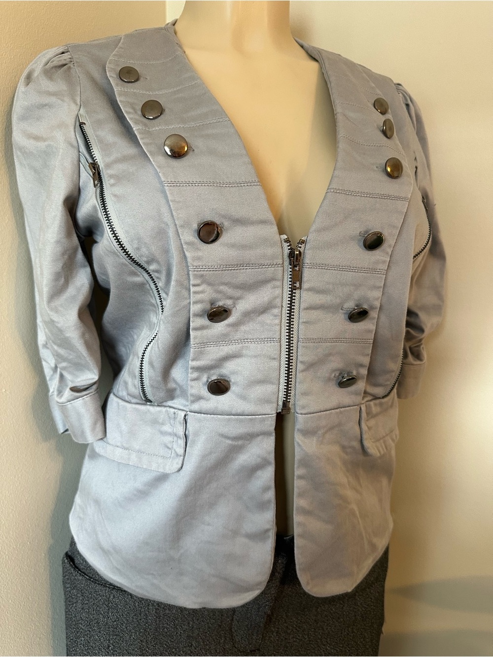 NWOT Sans Souci Light Gray Military-Style Zip Front 3/4 Sleeve Jacket